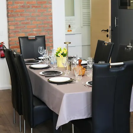 Semesterbostad Chez Les Chasseurs - Pour 9 Personnes A St Hubert - Ardennes - - By La Conciergerie