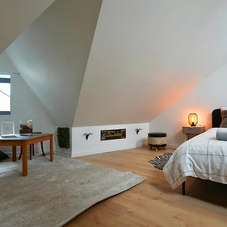 Semesterbostad Chez Les Chasseurs - Pour 9 Personnes A St Hubert - Ardennes - - By La Conciergerie